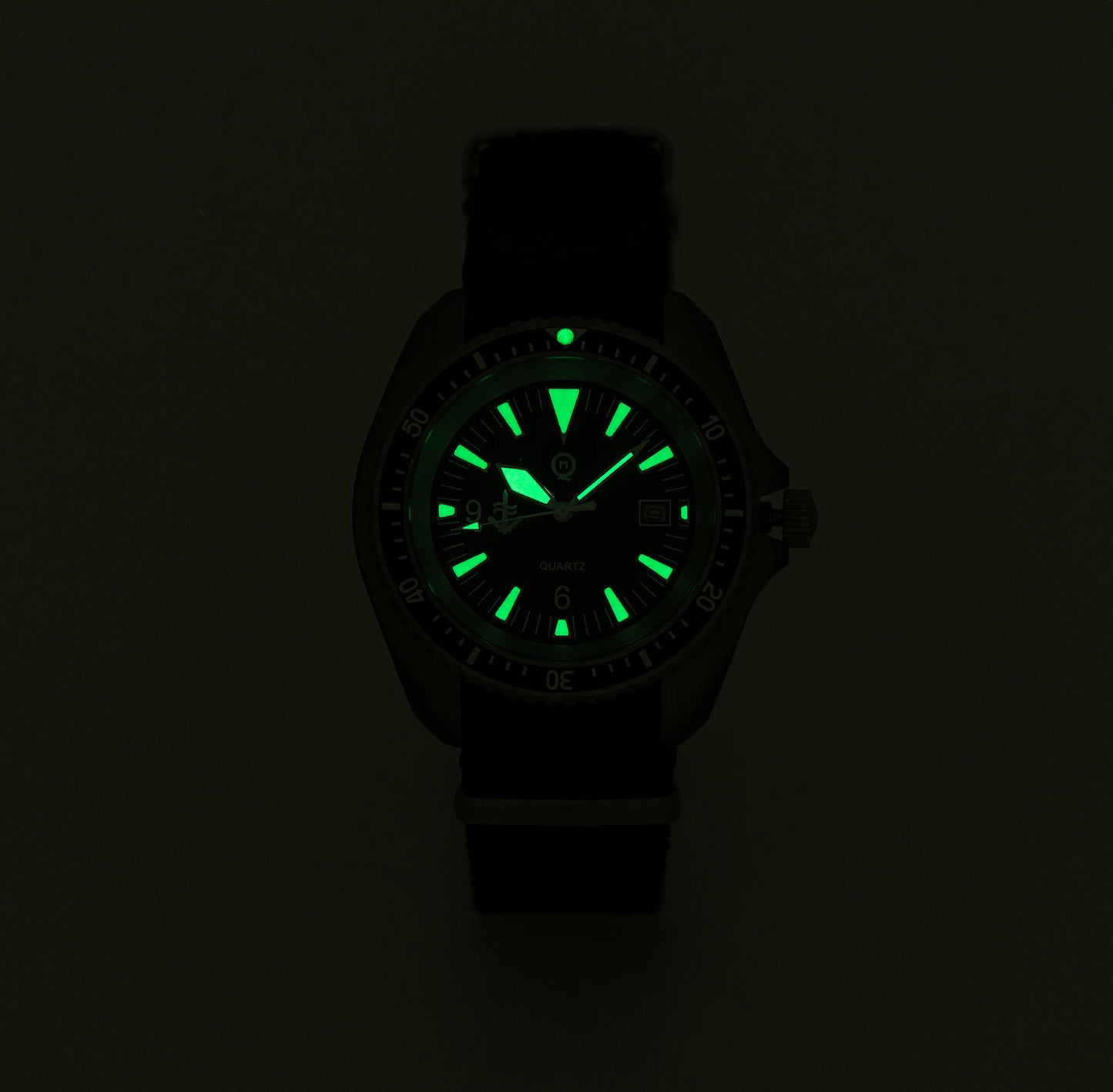QIMEI Classic Design UDT Military Army Sport men's Outdoor Diver Sandblast Matt Watch SM8016B