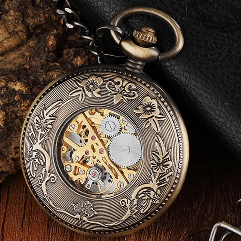 Unique Wood Circel Gear Dial Bronze Antique Mechanical Pocket Watch Men Vintage Engraved Fob Hand Wind Steampunk Watch Women