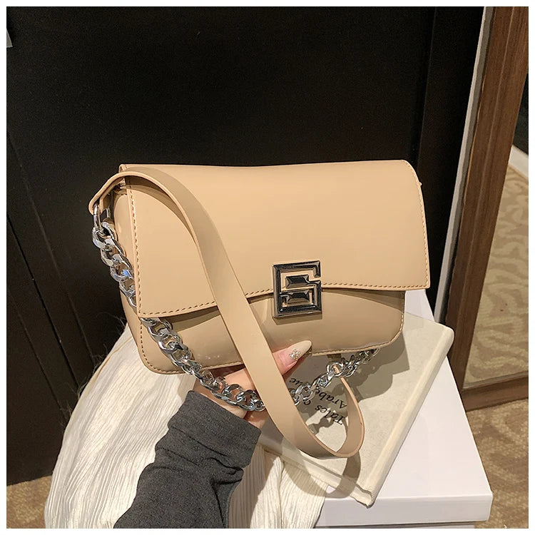 Women's Handbag Crossbody Messenger Elegant Classic Leather By Famous Designer Luxury Brand For Fashion Ladies