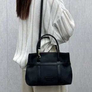 Women's Elegant Tote Bag with Leather Finish, Crossbody Shoulder Handbag By Luxury Brand Famous Designer
