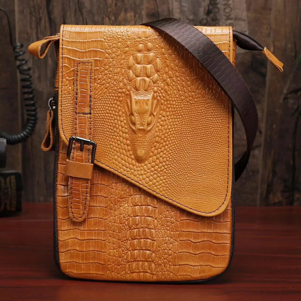 New Alligator Crocodile Pattern Men's Cow Leather Shoulder Bag Large Capacity Male Crossbody Bag For Men