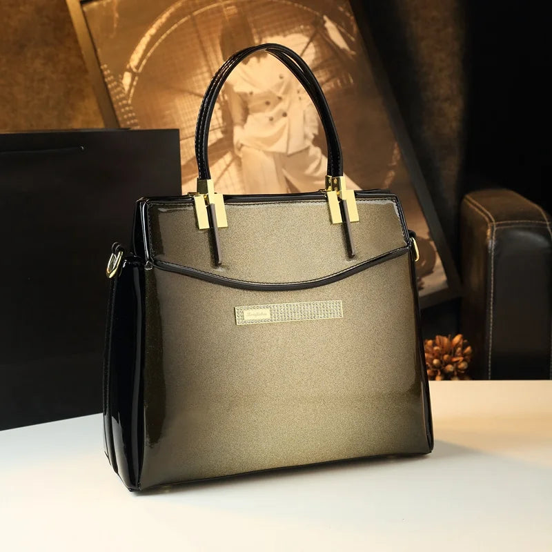 Middle aged women's bag, mother's bag, fashionable handbag, atmospheric and simple, large capacity hand-held crossbody tote bag