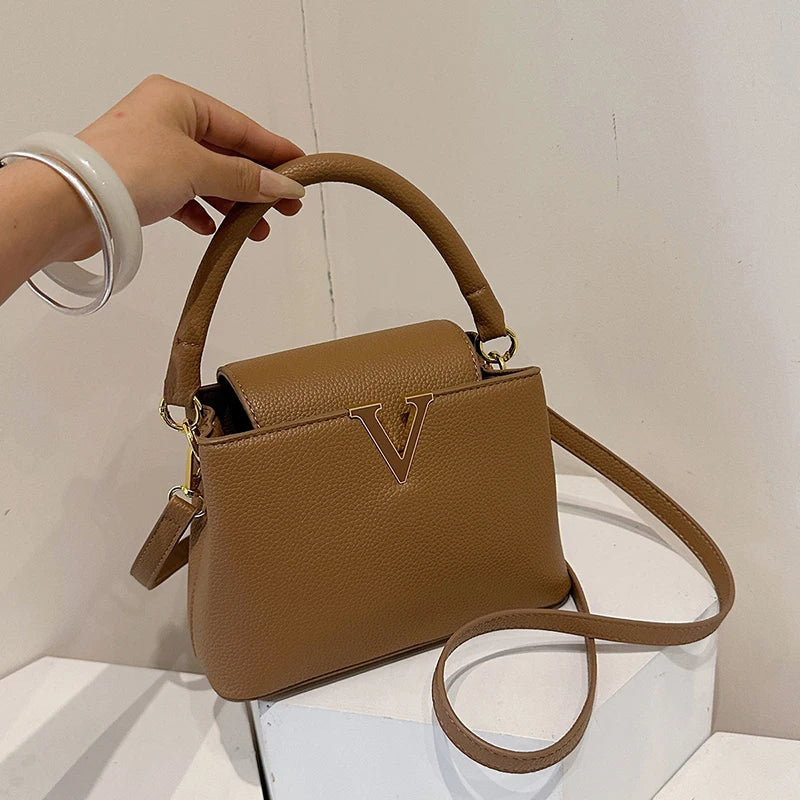 Classic and Popular Tote Bags for Women, Leather Messenger Handbag, Elegant Crossbody Bag From Luxury Brand