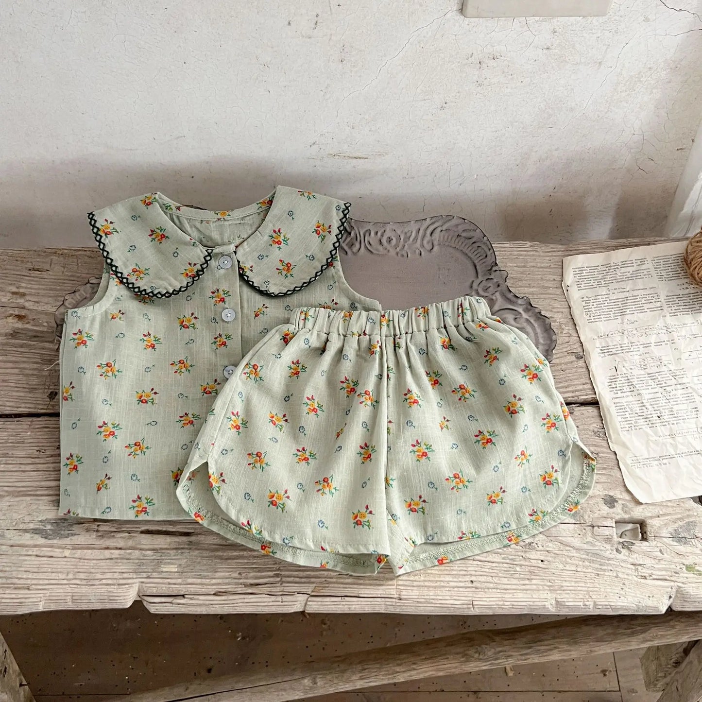Ins New Korean Version Girl Baby Pure Cotton Floral Doll Collar Cardigan Shirt Loose Bread Shorts Set