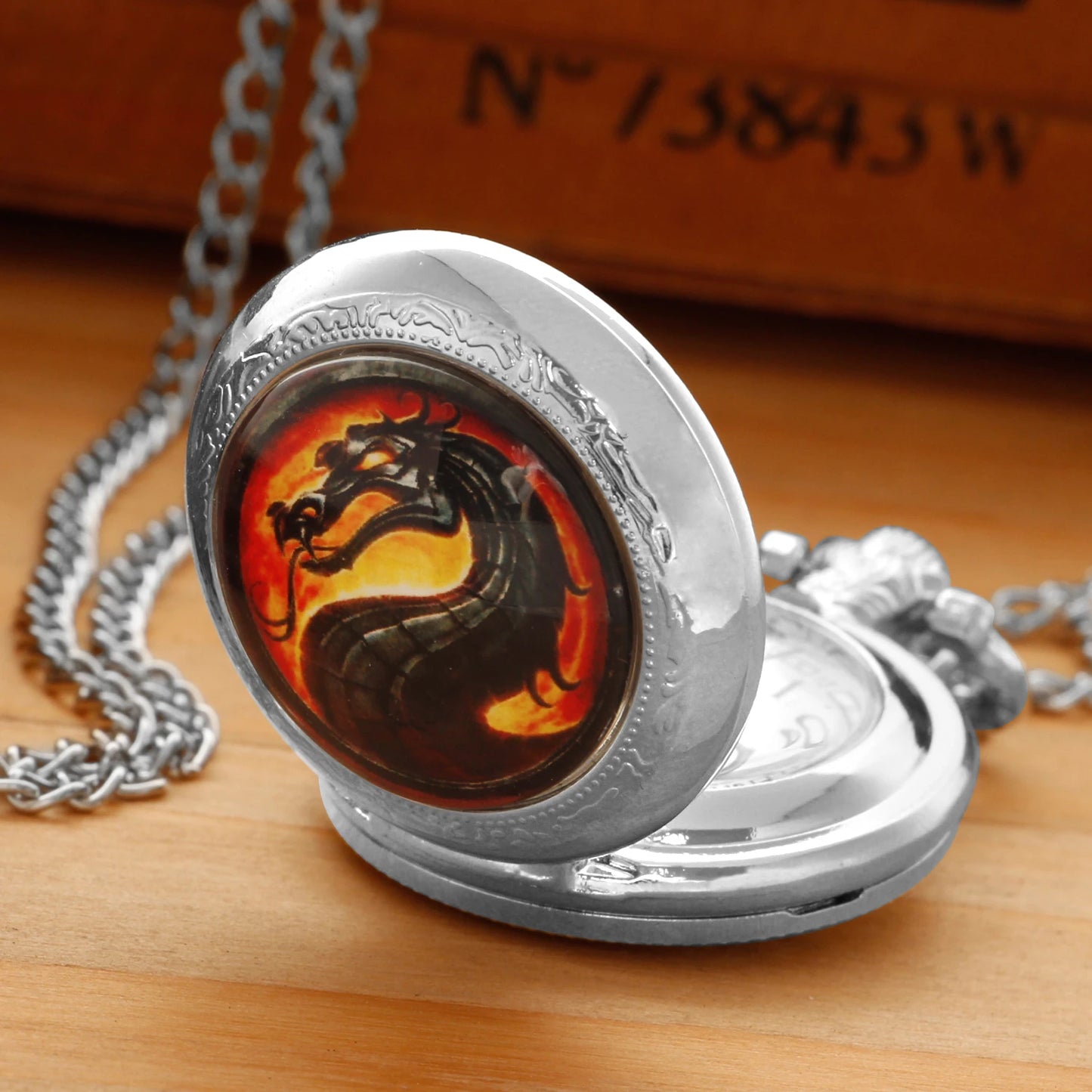 Personalised Fashion Silver Stainless Steel Tree of Life Glass Dome Quartz Pocket Watch Necklace Women Jewelry Pendant Chain
