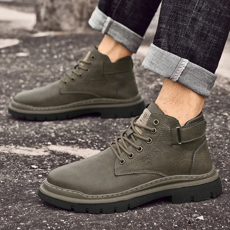 Luxury Genuine Leather Laced Desert Boots Men Shoe Brand Leather Handmade Designer Ankle Boots Fashion Outdoor Round Toe Boots