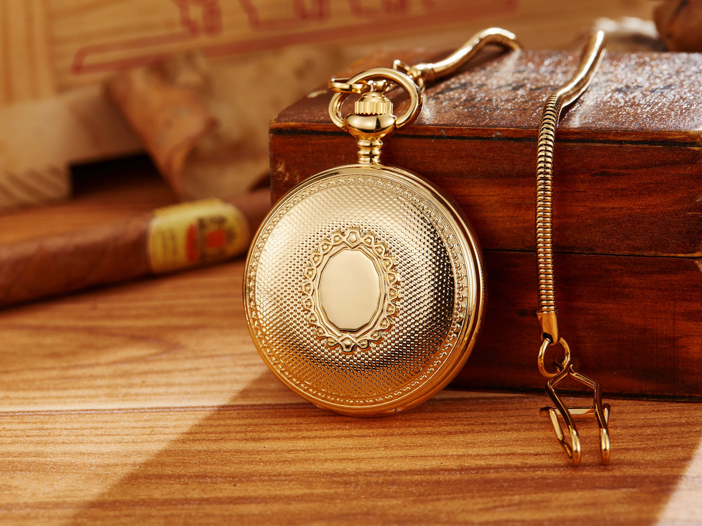 Vintage Luxury Gold Carving Automatic Mechanical Pocket Watch for Men Engraved Golden Case Fob Chain Clock for Collection