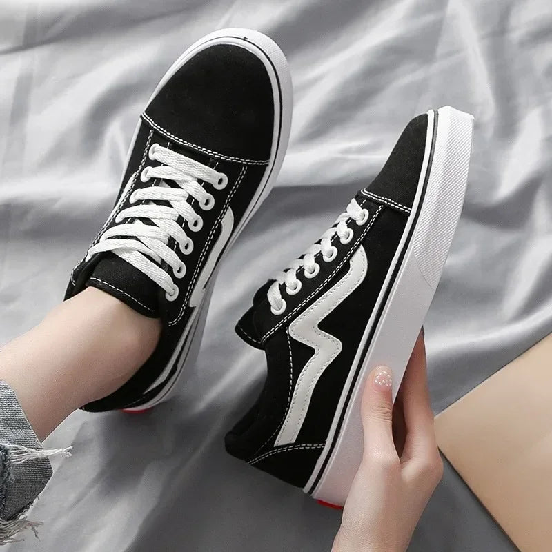 Hot Seller Youth Boys Girls Spring Autumn Casual Jogging Sneakers Women Canvas Walking Shoes Outdoor Flats Tennis Trainers