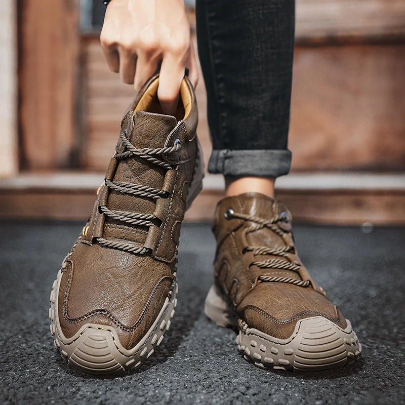 Microfiber Leather Men Boots Outdoor Sports Non-slip High-top Hiking Shoes for Men Optional Plush Winter Ankle Boots Big Size