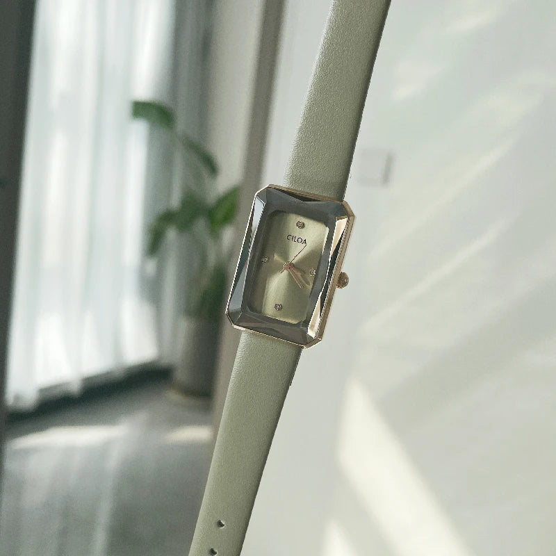 2025 women's retro watch women's light luxury niche art high-end watch women's ladies brand authentic