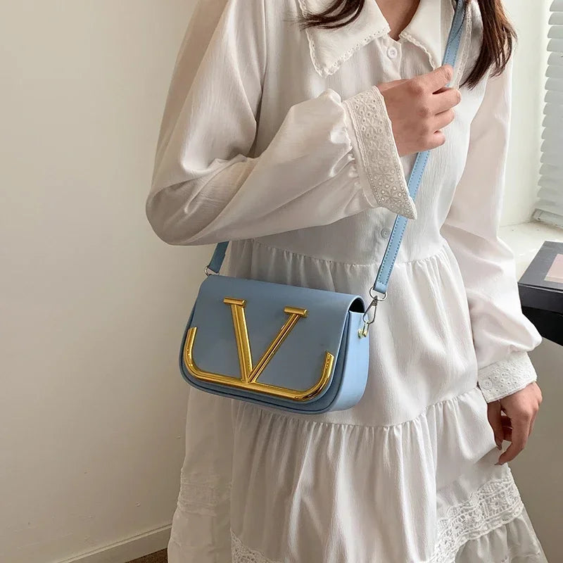 Elegant Simple Crossbody Handbag For Business Women With Solid Color Large Capacity Trendy Logo Design
