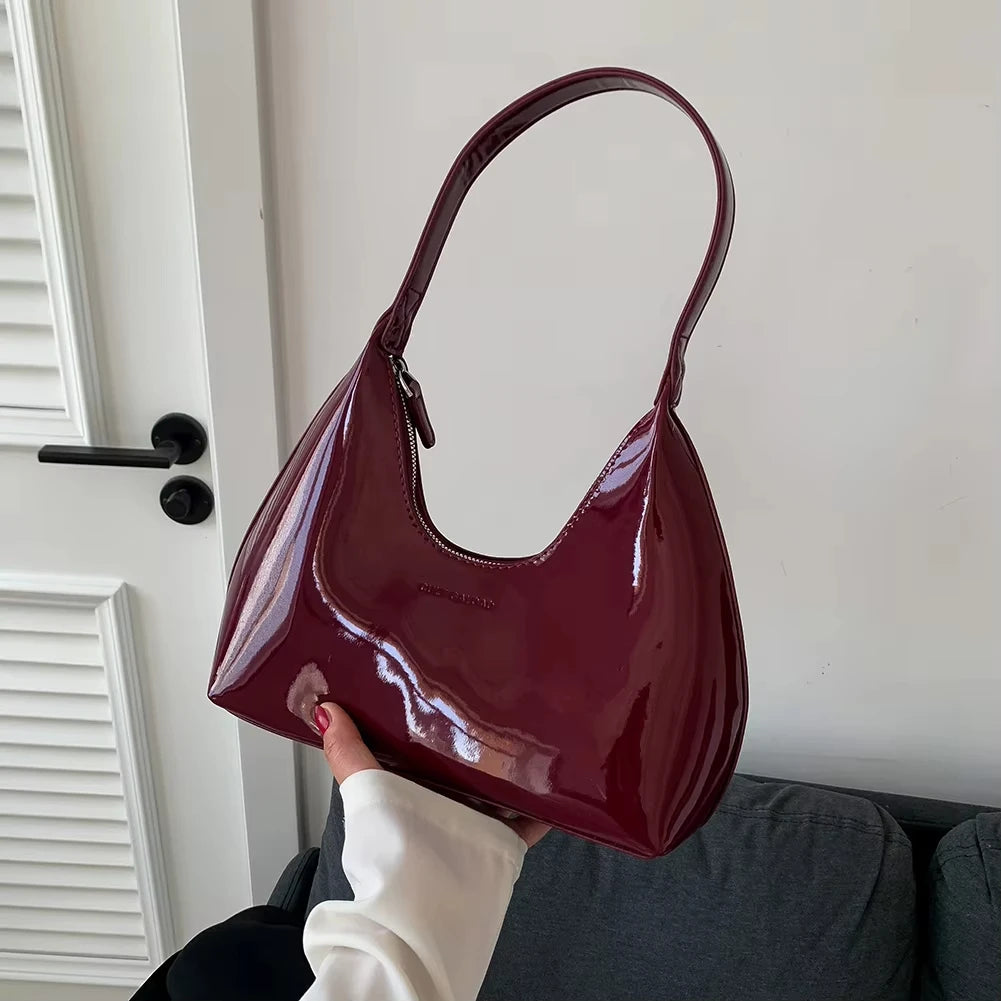 Women Burgundy Shoulder Bag Luxury Design Wine Red Half Moon Handbag Fashion Pu Leather Handbag Small Crescent Underarm Bags New