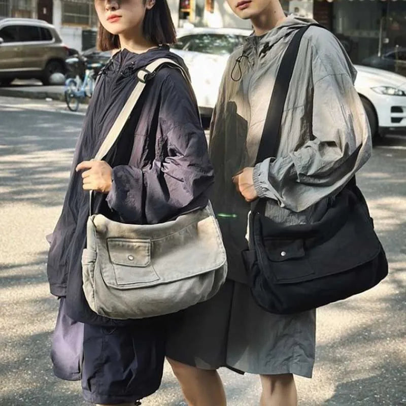 Casual Canvas Messenger Bag Versatile Flip Large Capacity Shoulder Book Bag For Student Adjustable Crossbody Bag For Men Women