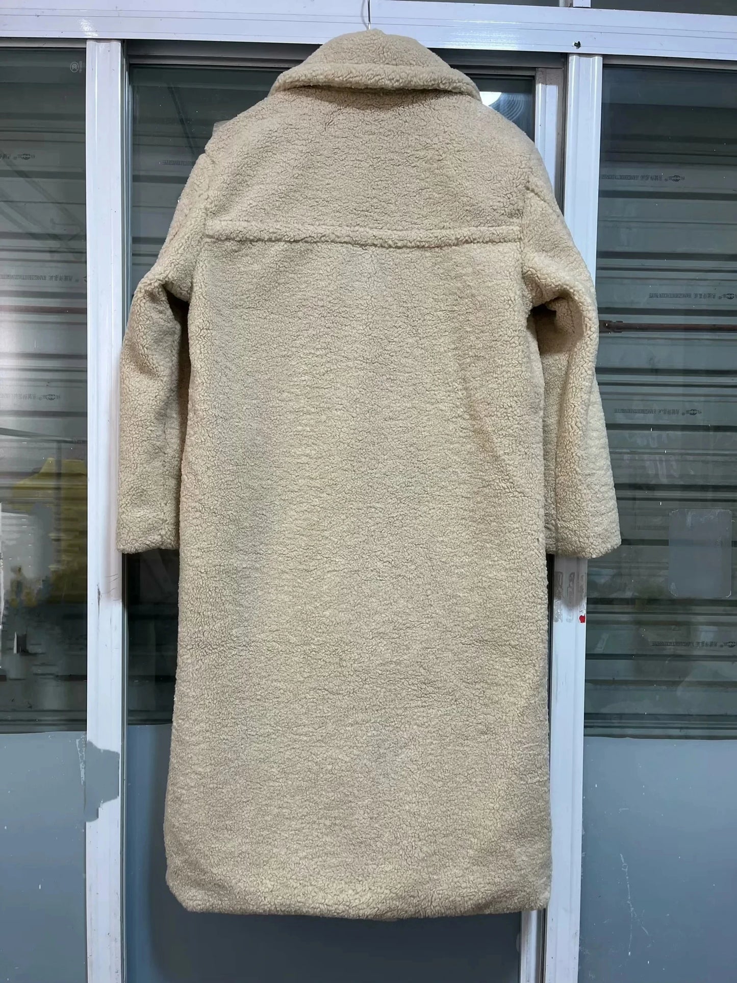 TRAFZA 2024 Winter Women Casual Solid Coat Double Breasted Fleece Coat Loose Fit Long Coat Women Vintage Oversized Long Jacket