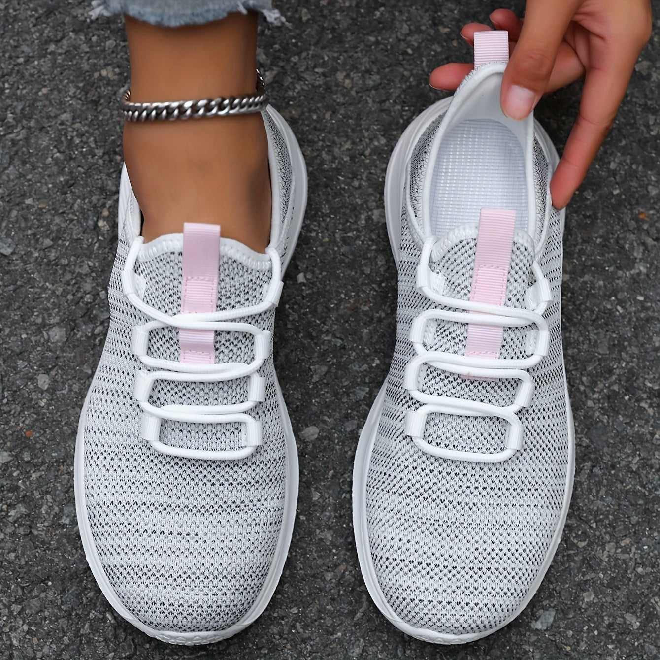 Four Seasons Shoes Fashion Casual Women's Breathable Lightweight Anti-slip Wear-resistant Outdoor Sports Shoes Men's Running Shoes Sports Trendy Shoes Road Running Shoes Mesh Women's Shoes
