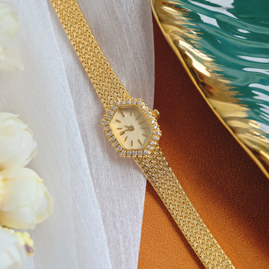 Vintage Small  Dial 2025 Women's Watch Antique Diamond Retro Luxury Elegant  Gifts  Brass Band 18K Gold Plated High Quality