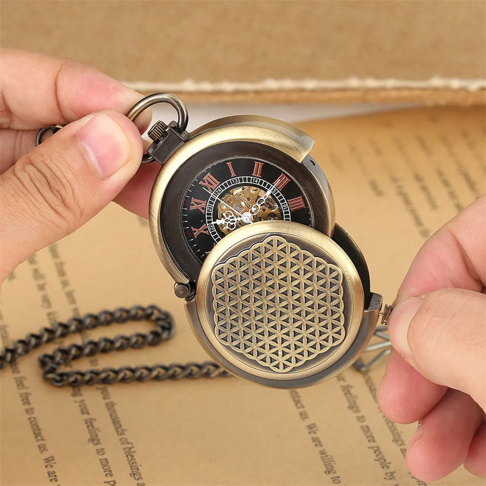 Steampunk Bronze Mechanical Pocket Watch Retro Creative Rotating Cover Roman Numeral Display Manual Mechanism Pendant Male Clock