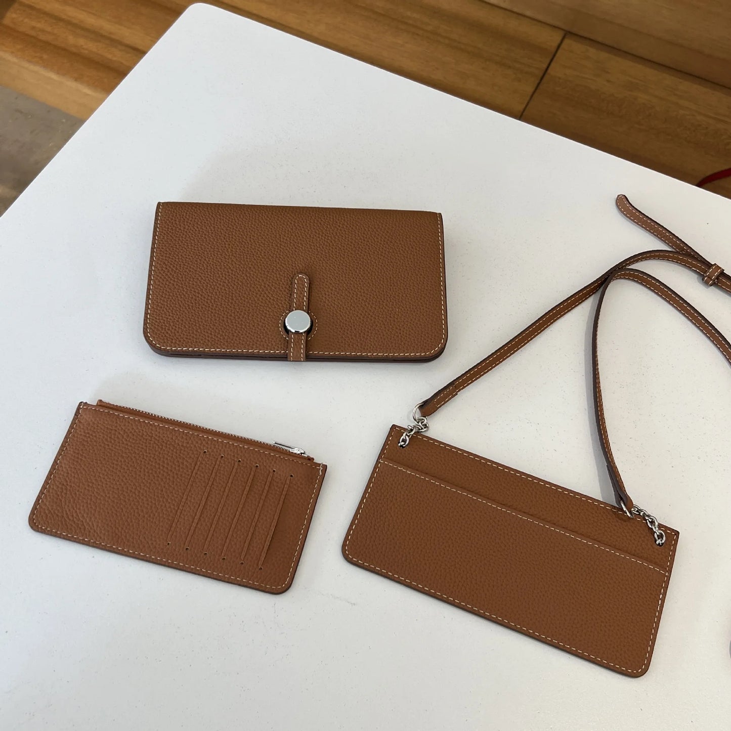 2025 New Large Capacity Long Women's Wallet Top Layer Cow Leather Simple Handbag Litchi Pattern Wallet For Women