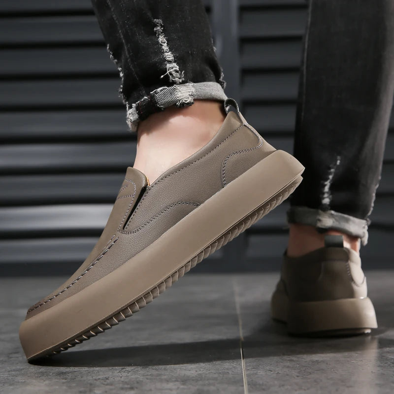Luxury Brand Designer Men's Shoes Genuine Leather Slip On Loafers Mocasines Summer Breathable Driving Shoes Walking Men Sneakers