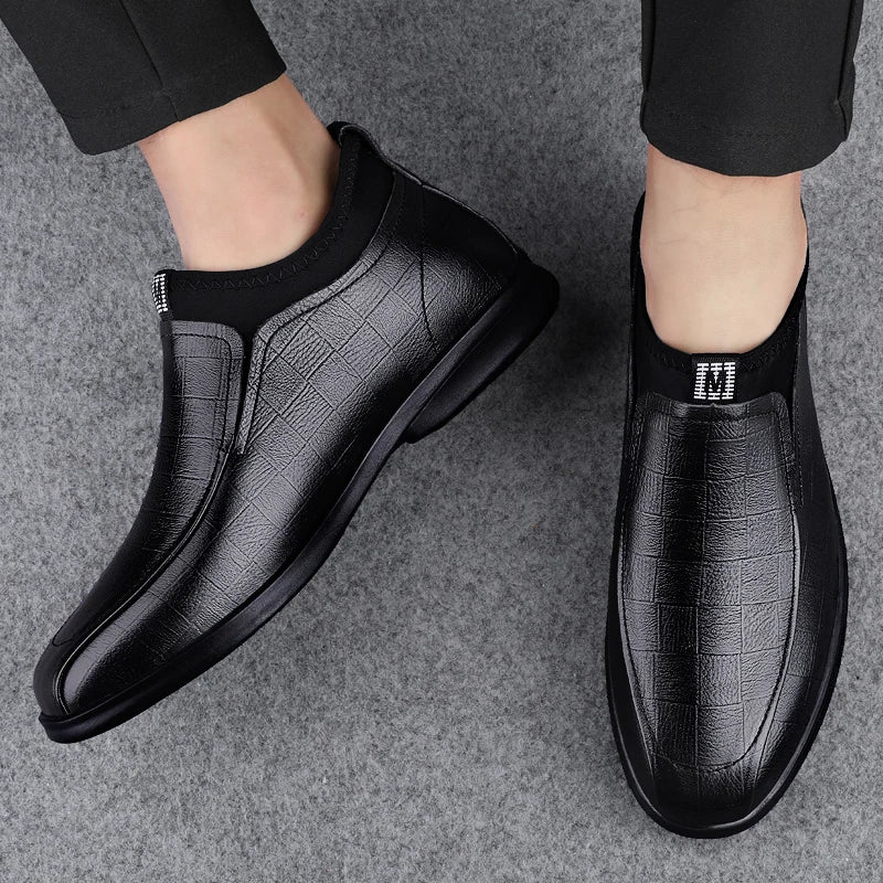 Genuine Leather Business Shoes Flat Slip-on Leather Mens Casual Shoes Senior Brand Male Footwear Mid Top Loafers Black and Brown