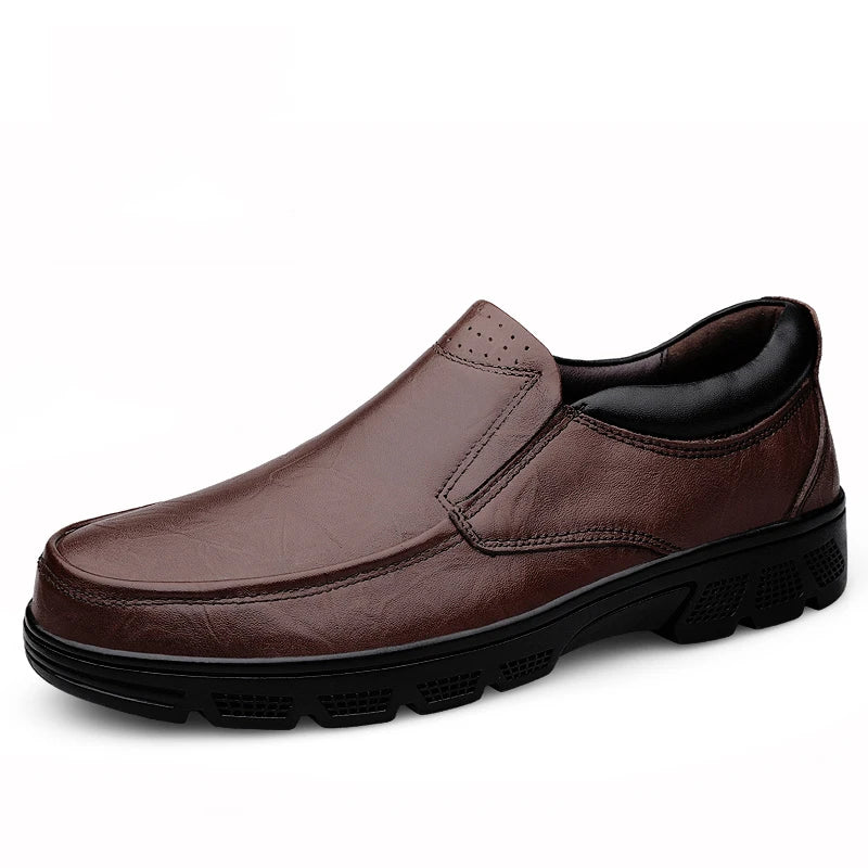 Classic Brand Men's Genuine Leather Casual Shoes Thick Soled Winter Plush Cotton Shoes Men's Outdoor Commuting Work Shoes