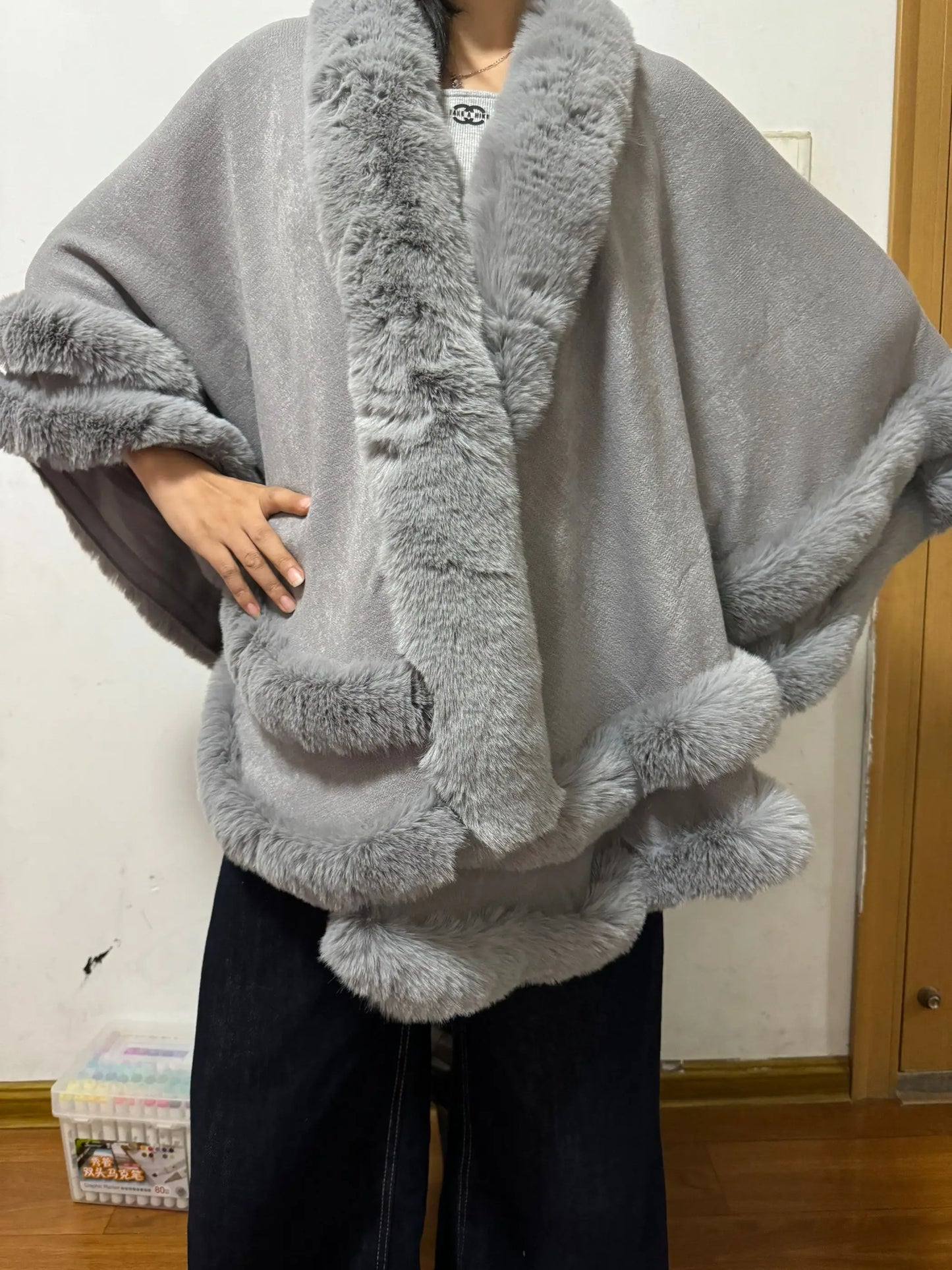 Women's Thick Warm Cashmere Poncho Capes, 2 Circle Faux Fur Collar, Big Pendulum Shawl, Overcoat Loose Cloak, Winter