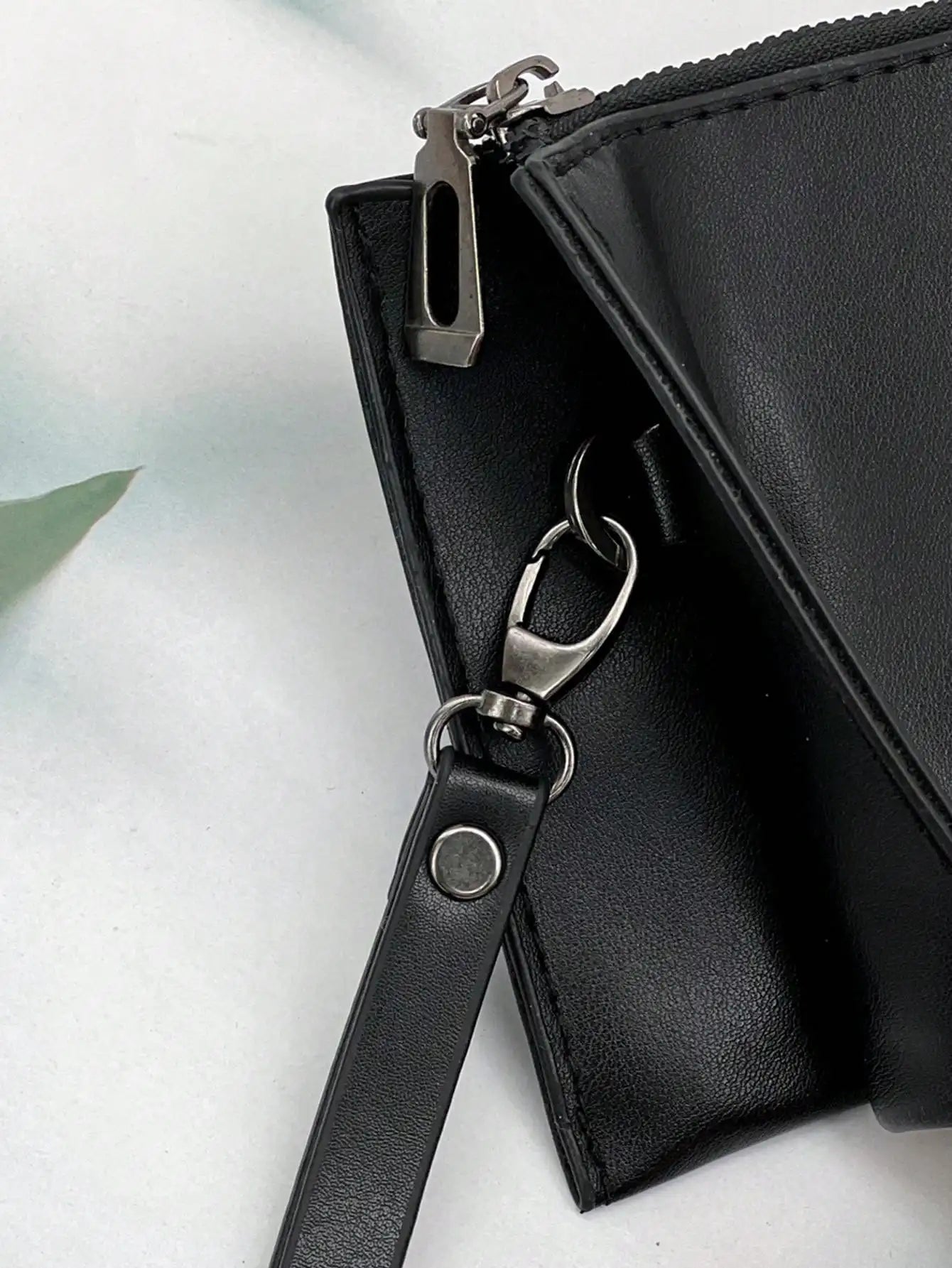 Stylish and simple senior men's purse double-layer ultra-thin large capacity portable wrist bag long wallet