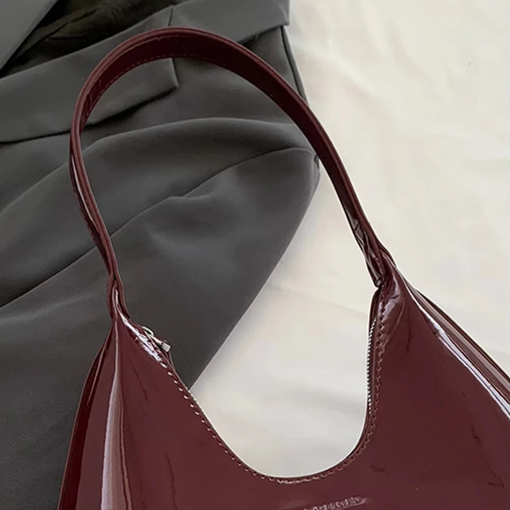 Women Burgundy Shoulder Bag Luxury Design Wine Red Half Moon Handbag Fashion Pu Leather Handbag Small Crescent Underarm Bags New