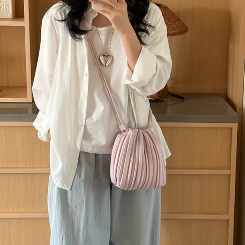 Summer New Women Pleated Messenger Bag Korean Niche Design Candy Color Small Square Bag Fashion Street Casual Women Pu Bag