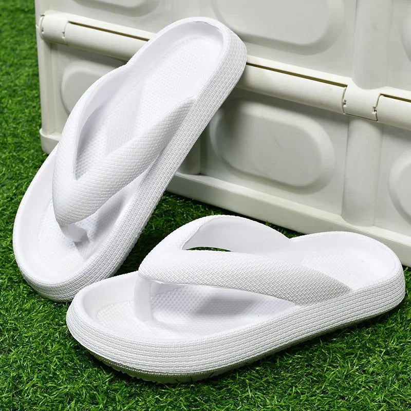 MAEDEF 2024 Thick Sole Slippers Men EVA Flip Flops Summer Shoes 2024 Couple Slippers Big Size 47 Outdoor Beach Sandals for Men