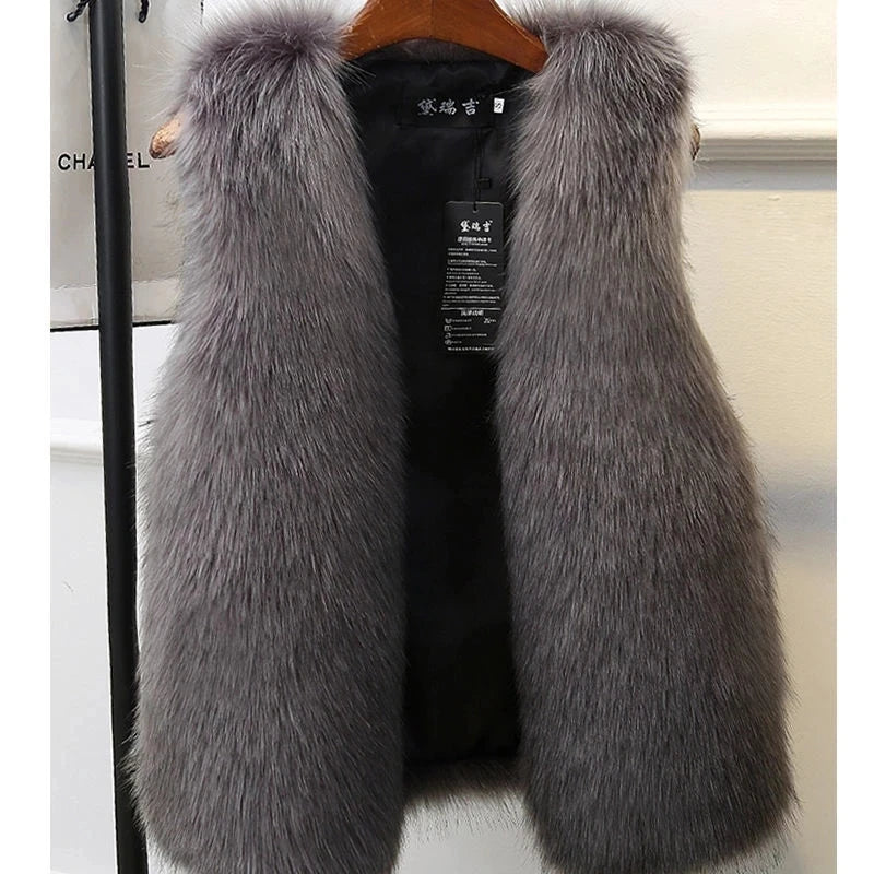 Women Fur Vest 2022 New Autumn Female Waistcoat Faux Fox Fur Coat Warm White Black Gray Jacket Large Size 3XL Sleeveless Coat