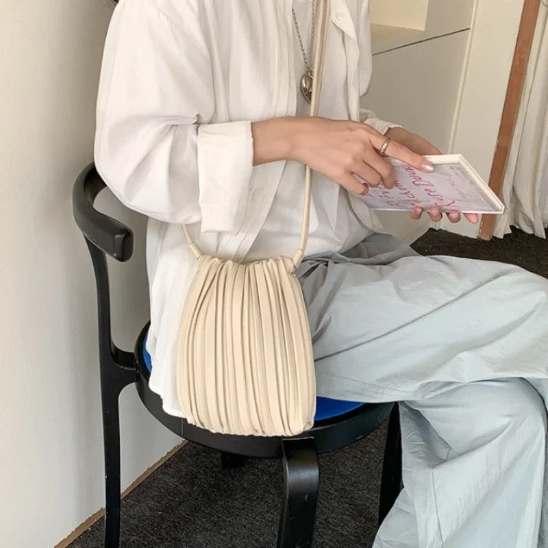 Summer New Women Pleated Messenger Bag Korean Niche Design Candy Color Small Square Bag Fashion Street Casual Women Pu Bag