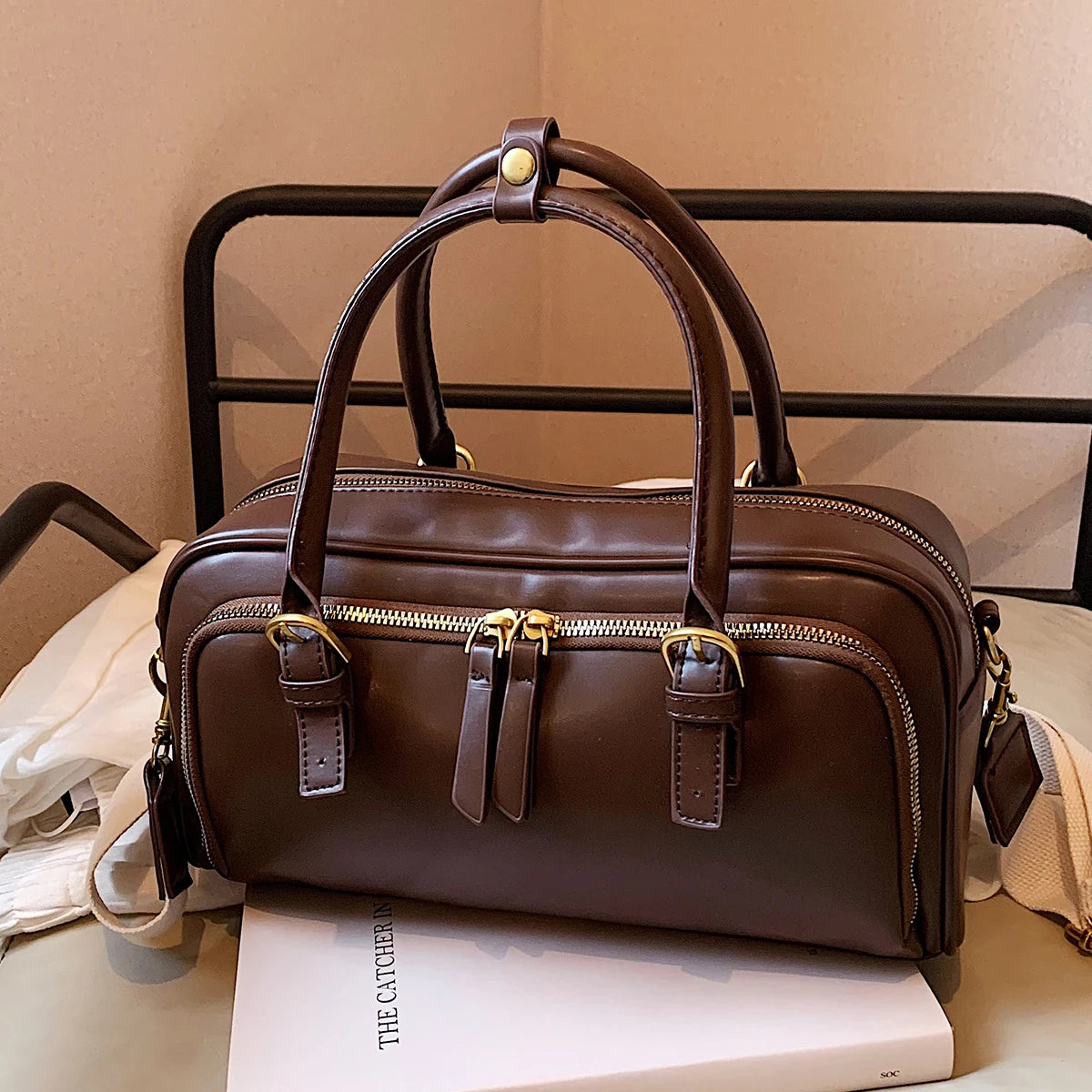 Vintage Handbags for Women Solid Pu Leather Tote Bags Large Capacity Female Commute Wide Strap Crossbody Packs 2024 New