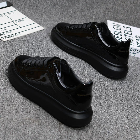 Branded couple shoes for men and women, breathable sports shoes, lacquered casual shoes, red skateboarding tennis shoes