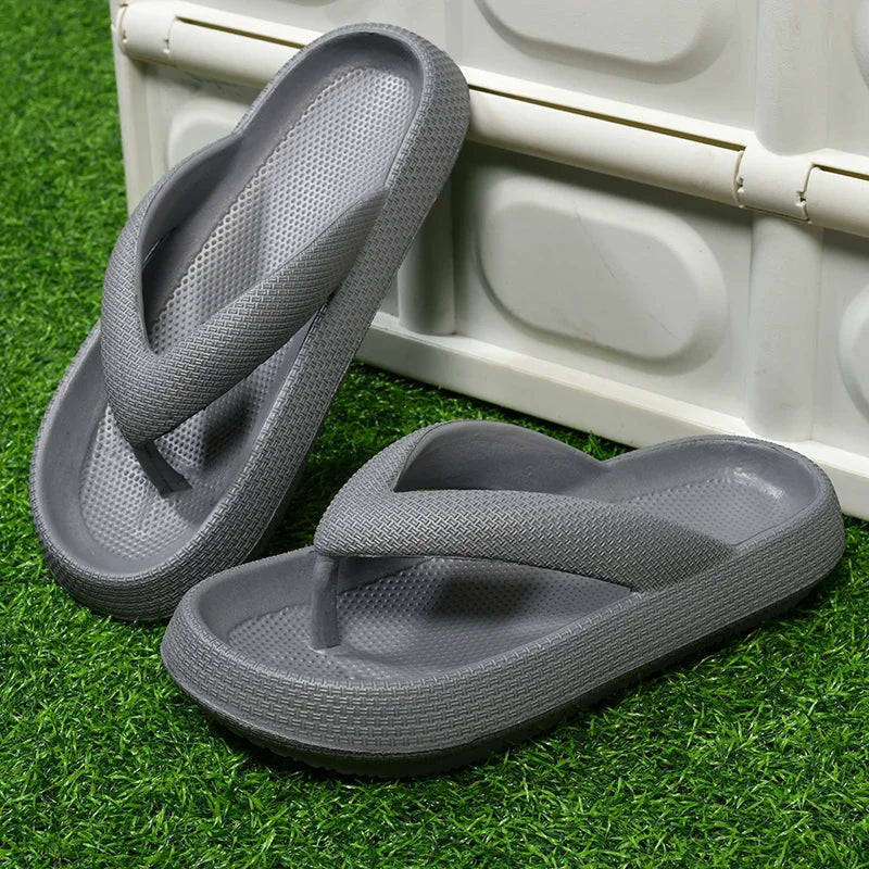 MAEDEF 2024 Thick Sole Slippers Men EVA Flip Flops Summer Shoes 2024 Couple Slippers Big Size 47 Outdoor Beach Sandals for Men