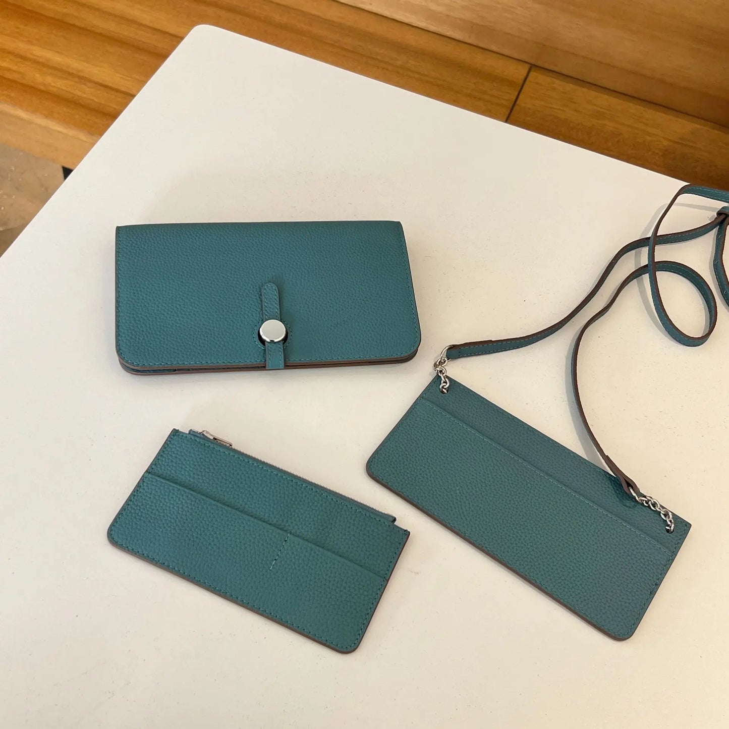 2025 New Large Capacity Long Women's Wallet Top Layer Cow Leather Simple Handbag Litchi Pattern Wallet For Women