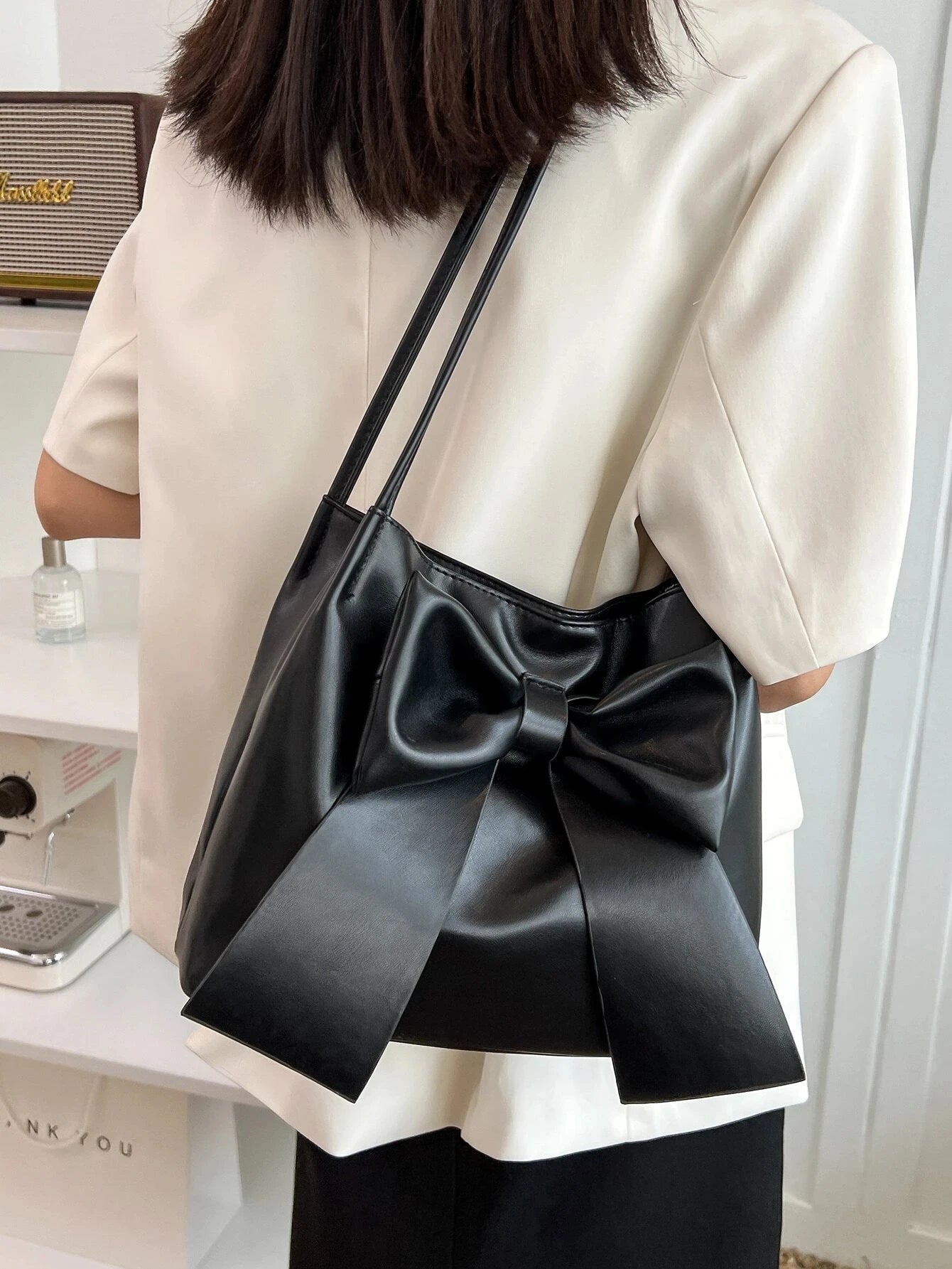 Fashionable Large Capacity Bow Knot Shoulder Bag Cute Kawaii Bow Decor Water Bucket Bag Lightweight Casual Handbag