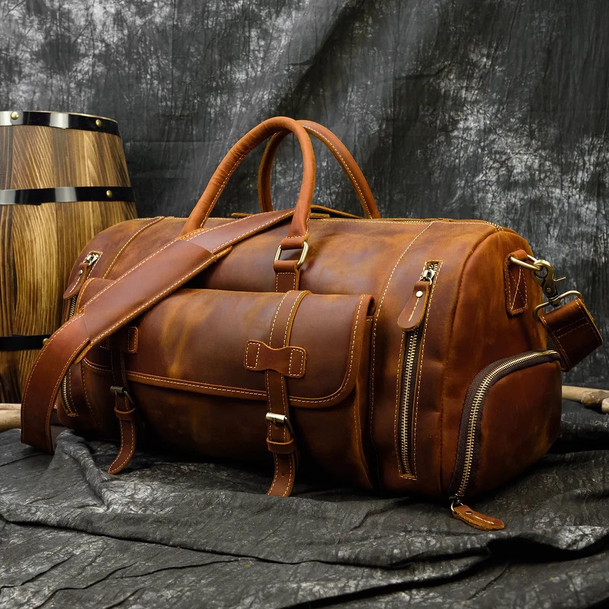 Genuine Leather Men's Travel Bag with Shoe Pocket Retro Crazy Horse Leather Big Capacity Luggag Bag Business Trip Handbag