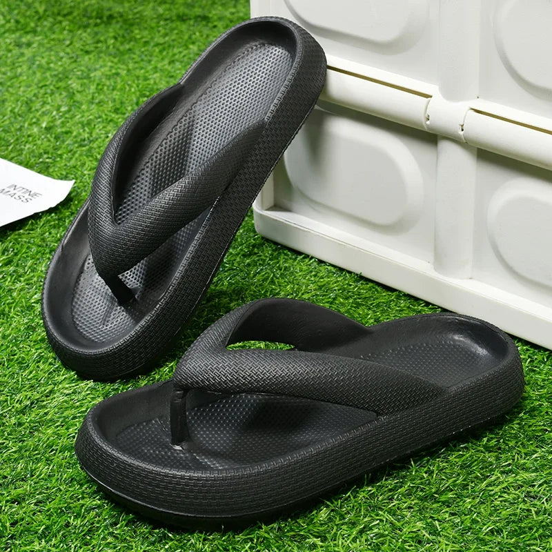 MAEDEF 2024 Thick Sole Slippers Men EVA Flip Flops Summer Shoes 2024 Couple Slippers Big Size 47 Outdoor Beach Sandals for Men