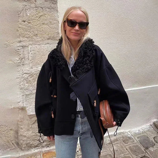 2023 New Autumn and Winter Women Fashion Furry Collar Horn Button Woolen Coat Thick Jacket Style Coat
