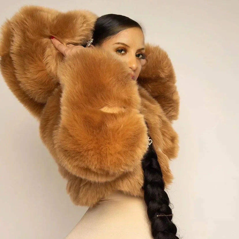 Fashion Warm Faux Fur Thicken Coat For Women Vintage Long Sleeve Hooded Short Female Jackets Autumn Winter Chci Lady Streetwear