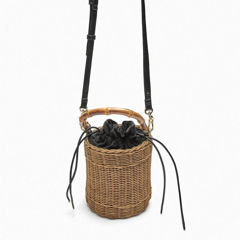 New Wicker Rattan Bucket Bag Bamboo Handle Women Handbags Bohemian Travel Beach Shoulder Bag Handmade Straw Bags for Women Tote