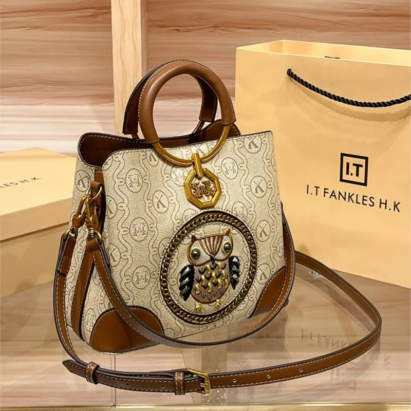 Women's handbag, genuine leather carrying bucket bag, new 2024 high-end design, fashionable single shoulder crossbody bag