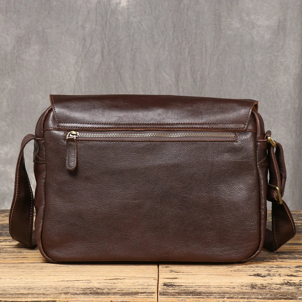 New Genuine Leather Men's Shoulder Bag, Made from Top-Layer Cowhide, Crossbody Bag That Can Fit a 13-Inch Tablet
