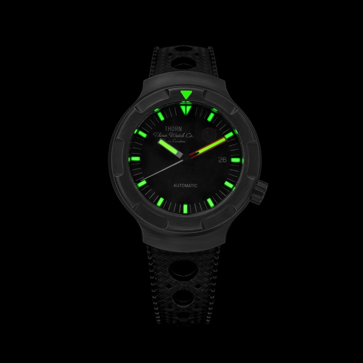 2025 New Thorn T018 Titanium Retro Trendy Watch Fluororubber Strap Sapphire Waterproof Luminous Men's Watch Salutes Classic