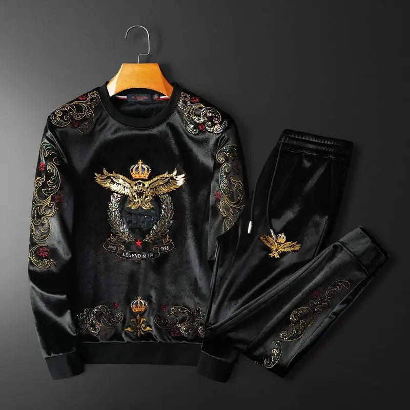 Winter plus velvet men's round neck casual suit fashion high-end embroidery crown eagle padded two-piece set