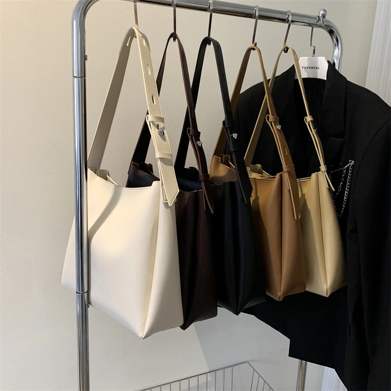 LEFTSIDE Fashion Leather Tote Bag For Women 2025 Tend Female Simple Large High Capacity Shoulder Side Bag Handbags And Purses