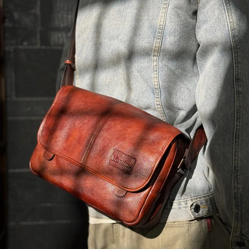 Leather shoulder bag men's messenger bag casual men's bag tide brand high-capacity leather messenger bag tooling backpack.