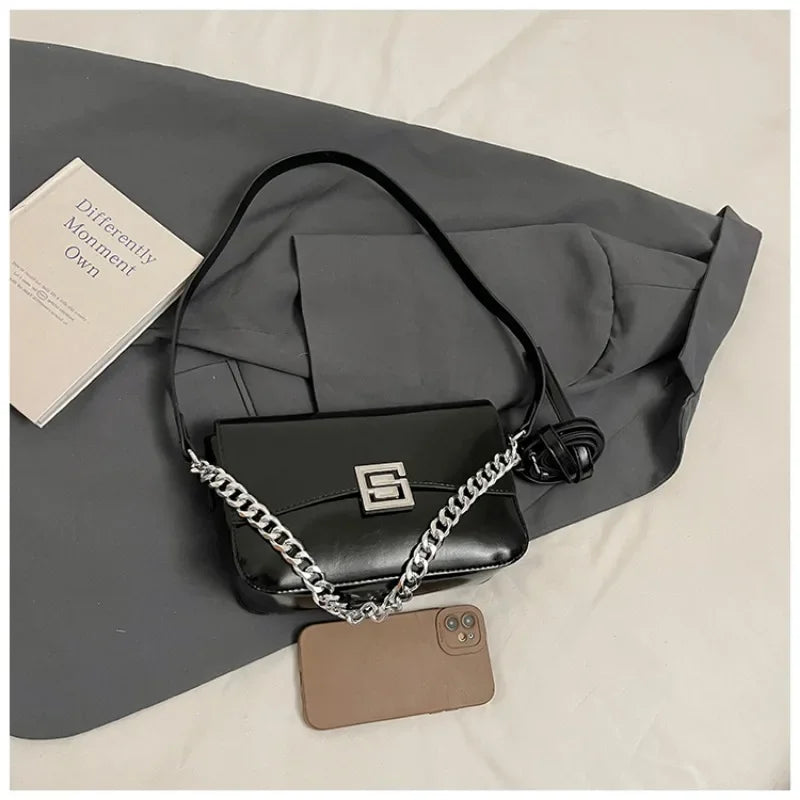 Women's Handbag Crossbody Messenger Elegant Classic Leather By Famous Designer Luxury Brand For Fashion Ladies