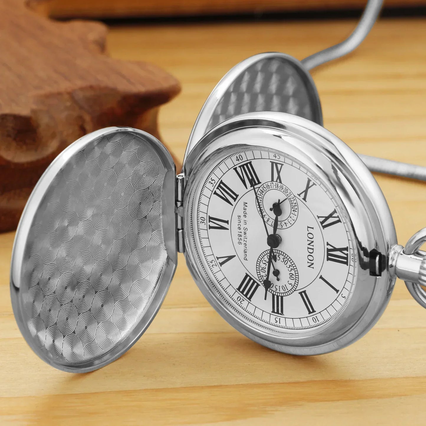 Antique Imperial Luxury Pocket Watch Mechanical Hand Winding Stainless Steel Case Mens Pocket Watch 30cm Chain